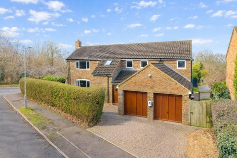 4 bedroom detached house for sale, Papworth Everard, Cambridge, Cambridgeshire, CB23