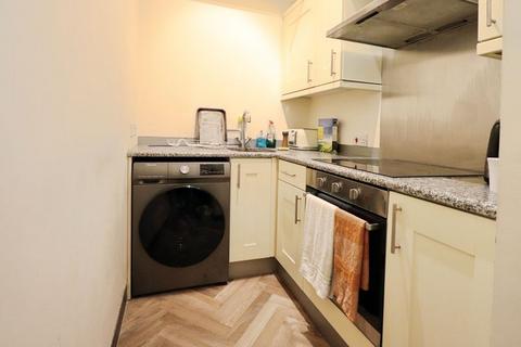 2 bedroom apartment to rent, Old Christchurch Road, Bournemouth BH1