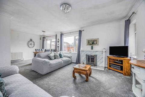 3 bedroom detached bungalow for sale, Grenfield Court, Emsworth