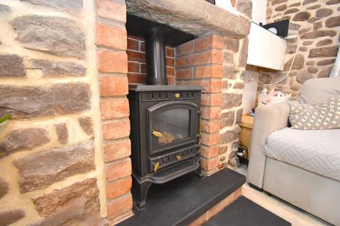 3 bedroom terraced house for sale, Mount Street, Abergavenny NP7