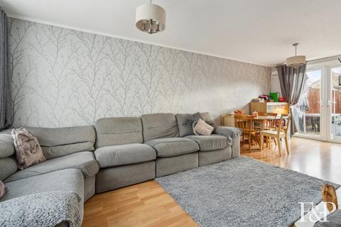 3 bedroom terraced house for sale, Whittaker Road, Nr Burnham