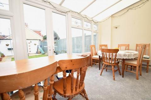 3 bedroom terraced house for sale, Grange Close, Gosport