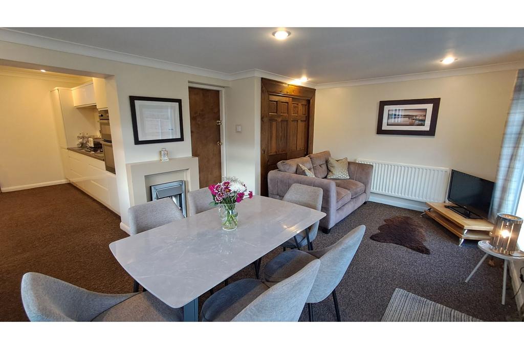 Kitchen/Family Room