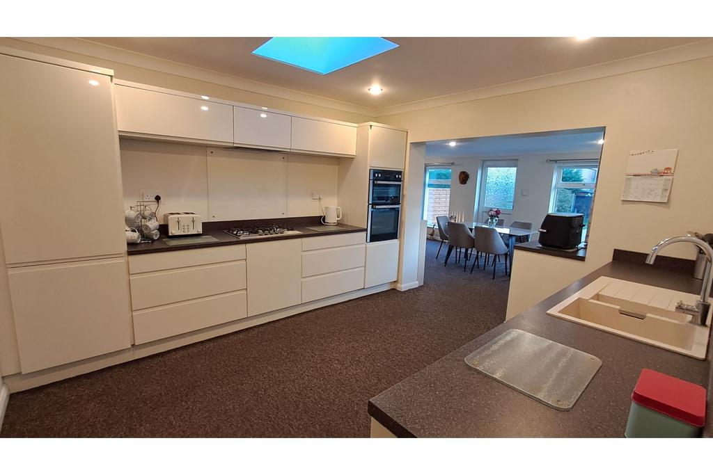 Kitchen/Family Room