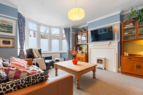 3 bedroom end of terrace house for sale, Wyver Crescent, Coventry, CV2 5LQ