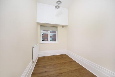 undefined, Gordon Road, W5
