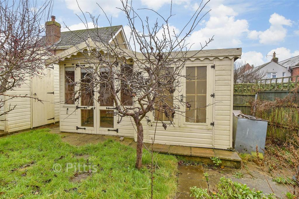 Workshop/Outbuildings