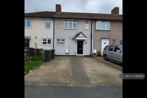 undefined, Valence Circus, Dagenham, RM8
