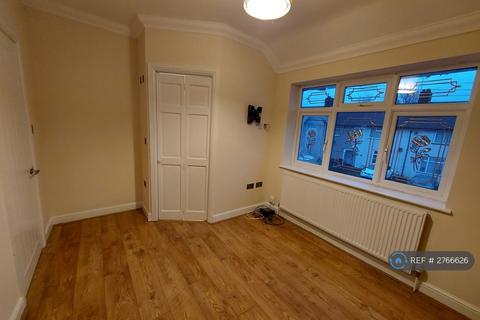 undefined, Valence Circus, Dagenham, RM8