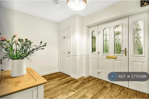 undefined, Riverside Close, Wallington, SM6