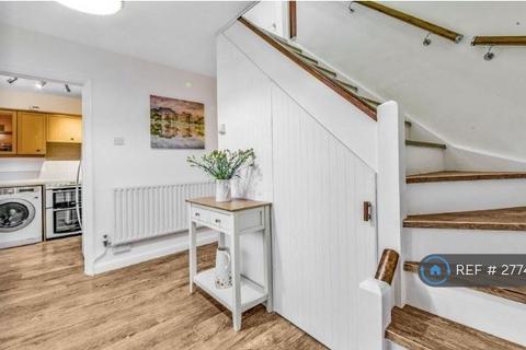 undefined, Riverside Close, Wallington, SM6