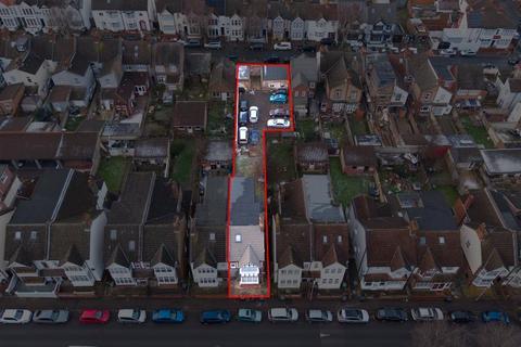 undefined, Conway Road, Luton, Bedfordshire, LU4 8JB