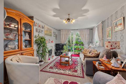 2 bedroom semi-detached bungalow for sale, Peatlings Lane, Leverington, Wisbech, Cambridgeshire, PE13 5DP