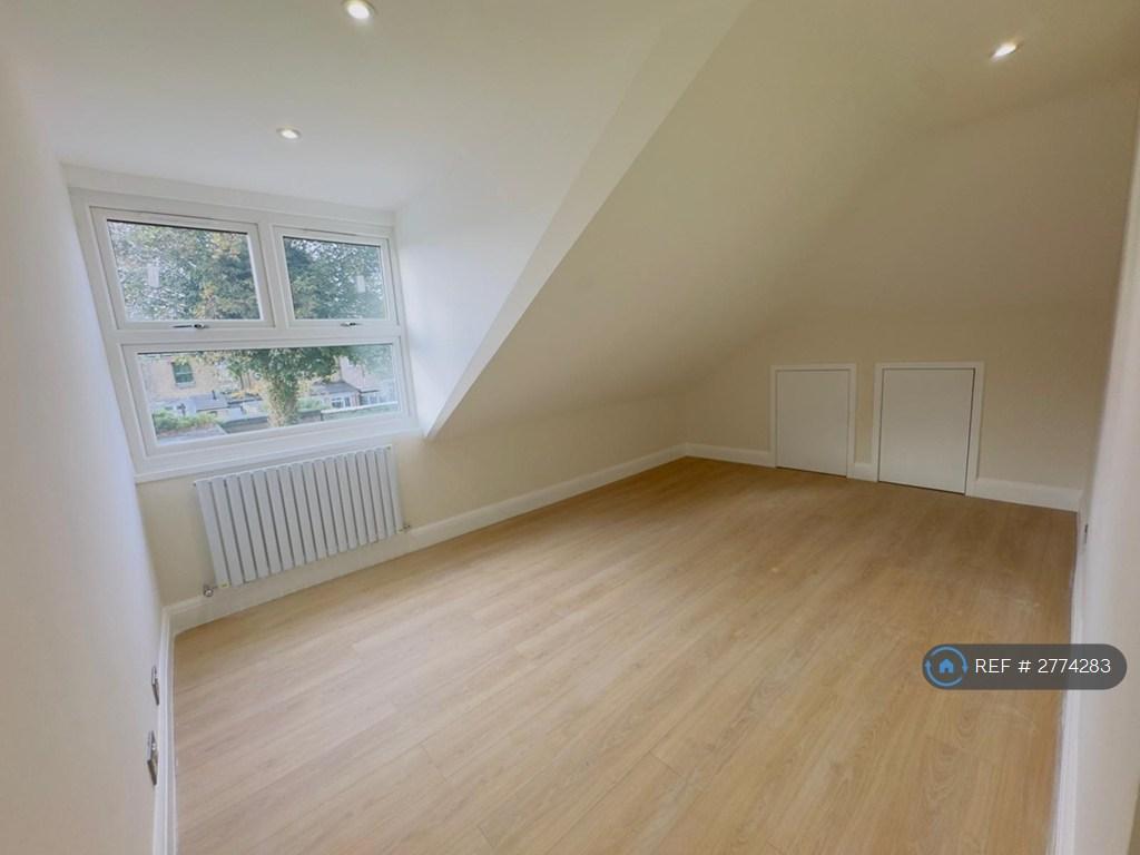 Extra Room