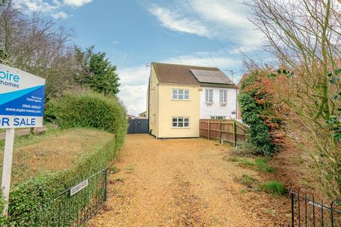 2 bedroom semi-detached house for sale, Station Road, Wisbech St Mary, Wisbech, Cambridgeshire, PE13 4RW