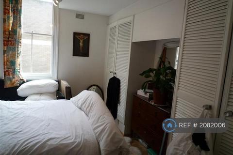 1 bedroom flat to rent, Carlton Drive, Putney, SW15