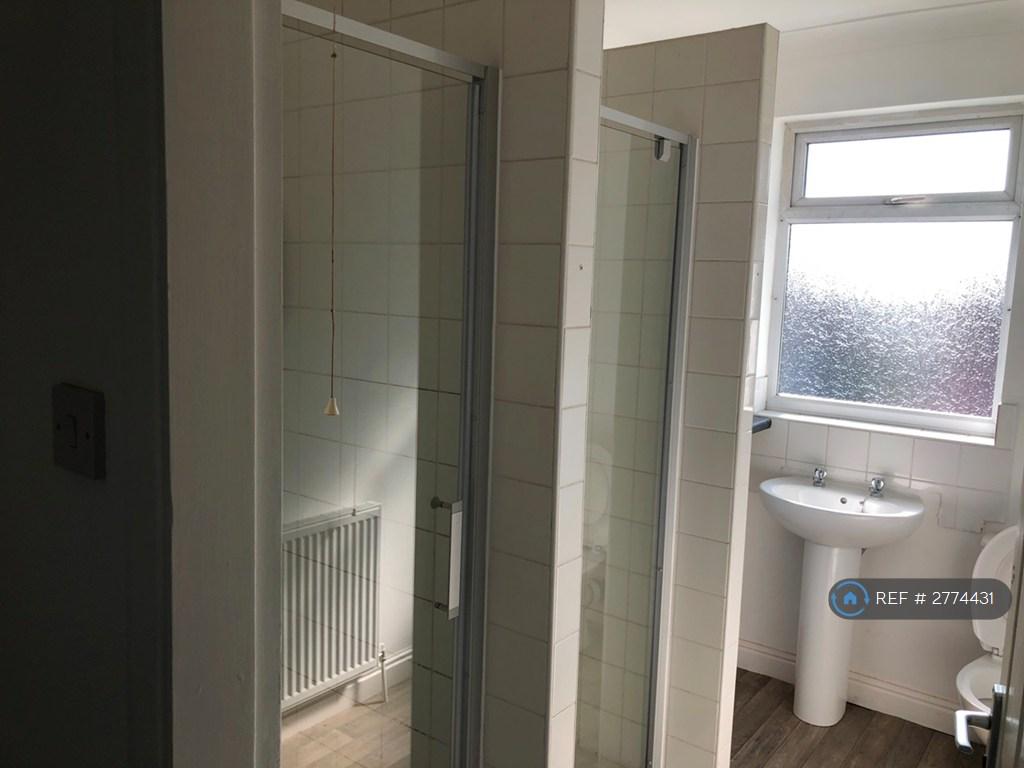 Shared Shower Room