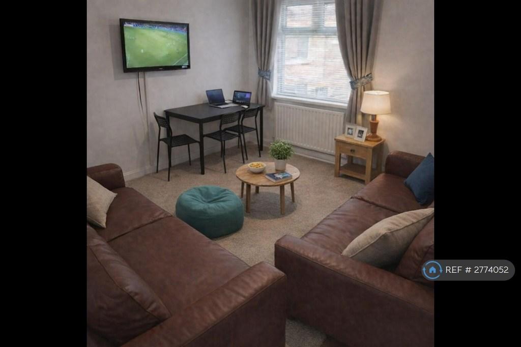 Comfy Lounge