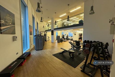 Studio to rent, Hannaford Walk, London, E3