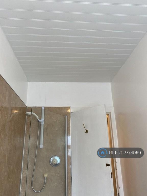 Lower Shower Room