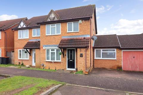 3 bedroom semi-detached house for sale, Luton LU2