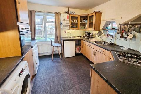 3 bedroom end of terrace house for sale, Ventnor Rise, Heathfield Estate, Nottingham, NG5 1HR