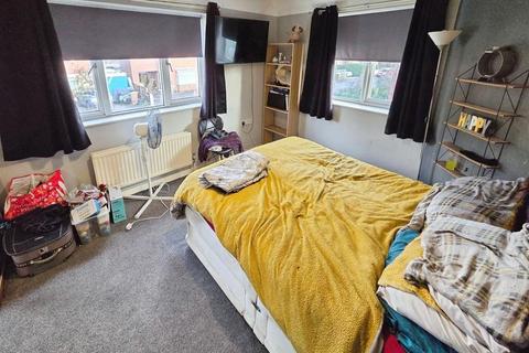 3 bedroom end of terrace house for sale, Ventnor Rise, Heathfield Estate, Nottingham, NG5 1HR
