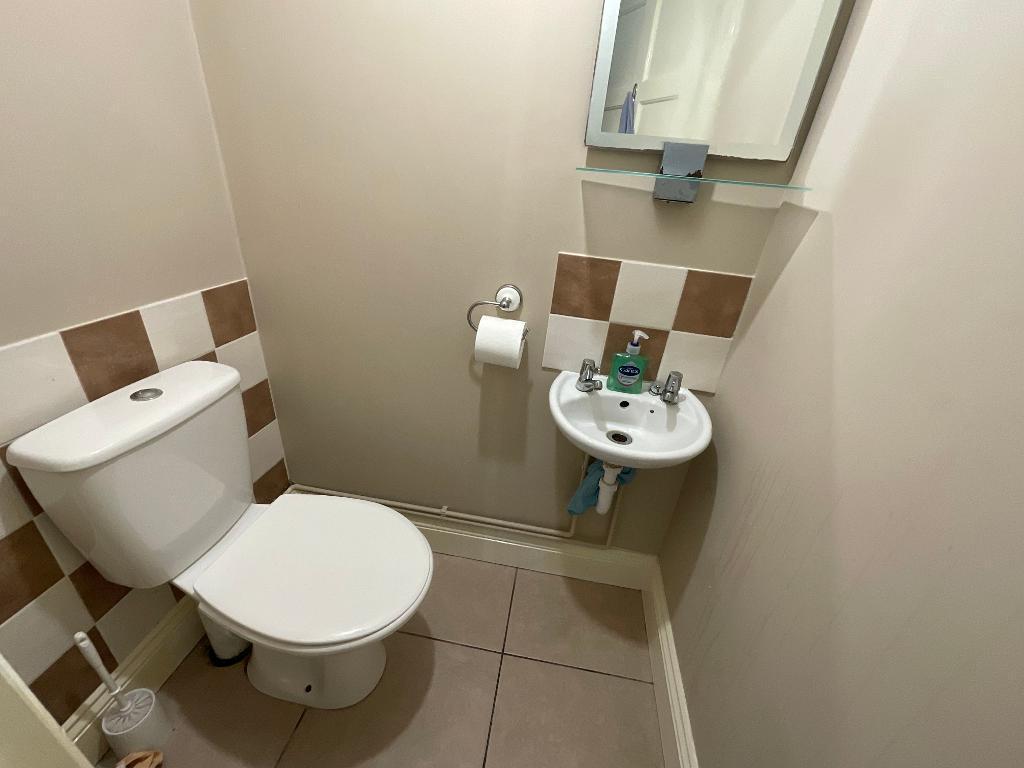 Ground floor wc