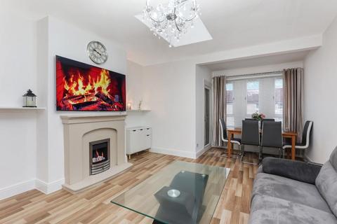 undefined, Ballindalloch Drive, Dennistoun, G31 3DN