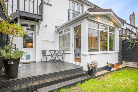 undefined, Station Road Thorpe bay, SS1