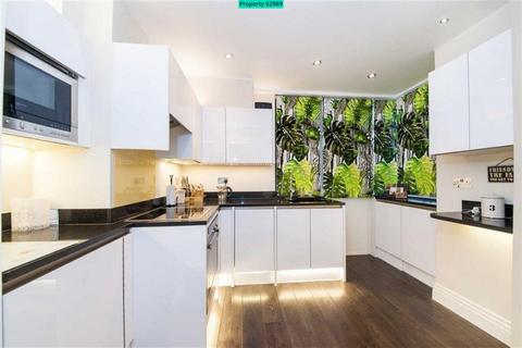 2 bedroom flat for sale, 88 Portland Place, London, W1B 1NX
