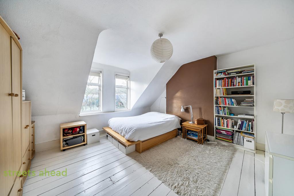 5273f682-aefb-4b0...