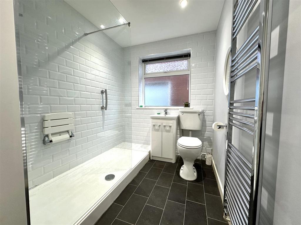 Contemporary Shower Room 759