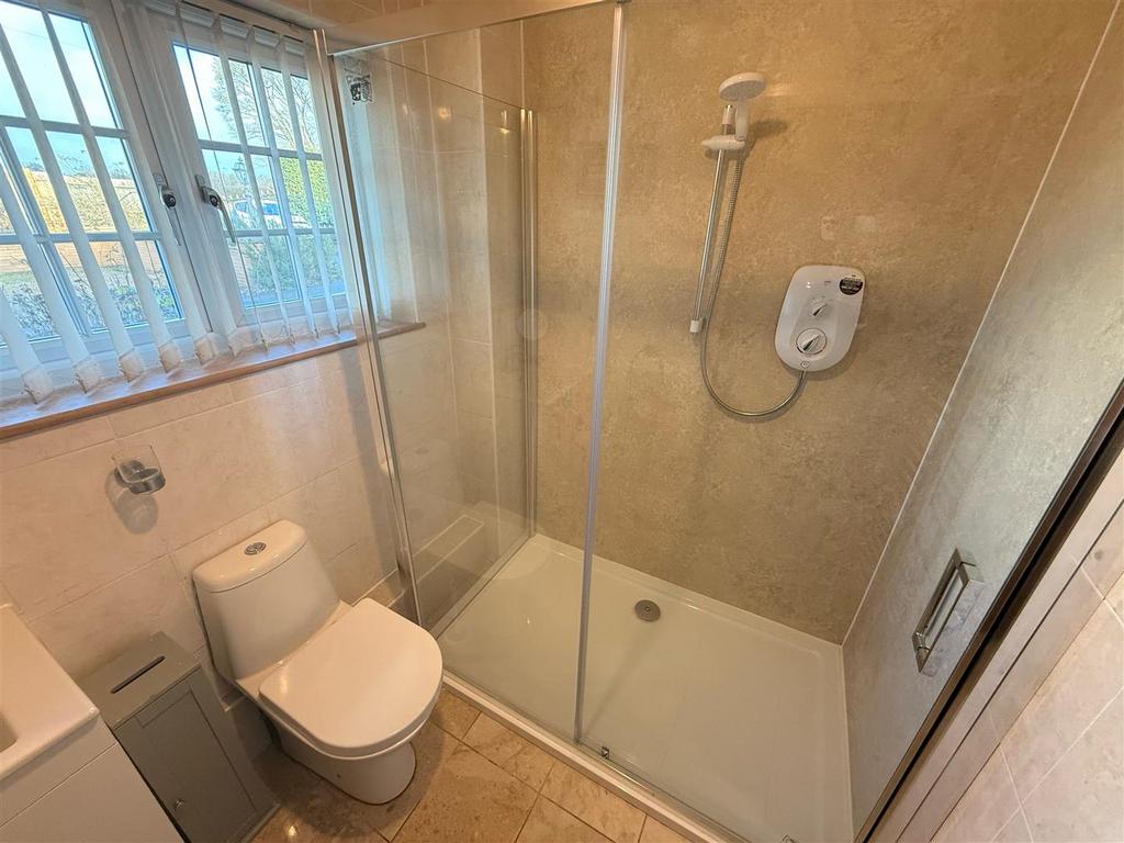 Downstairs shower room