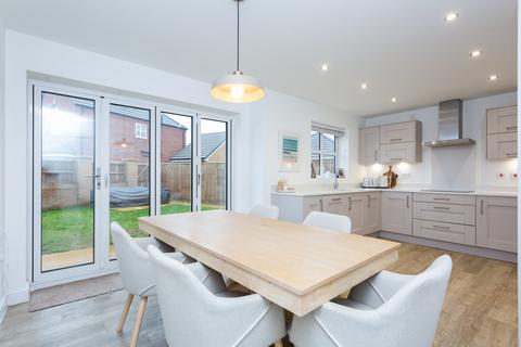 4 bedroom detached house for sale, Kirkby Place, Kirkham, PR4
