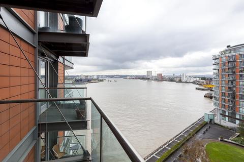 1 bedroom apartment for sale, Fairmont Avenue, Blackwall, E14