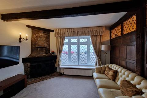 4 bedroom house to rent, Beach Street, Deal, CT14