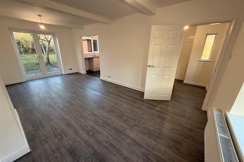 undefined, Heather Road, Bebington CH63