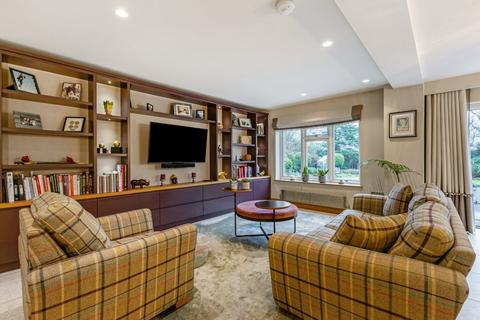 5 bedroom detached house for sale, The Uplands, Harpenden, Hertfordshire