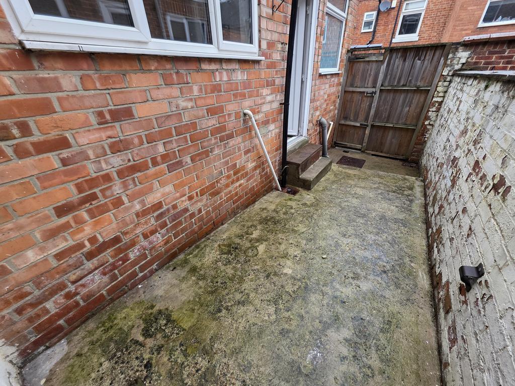 Rear Enclosed Yard