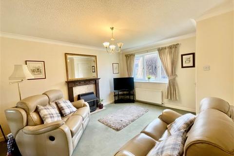 3 bedroom detached house for sale, Wetherby Drive, Swallownest, Sheffield, Rotherham, S26 4NY