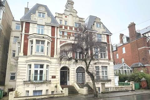 Sandgate Road, Folkestone CT20