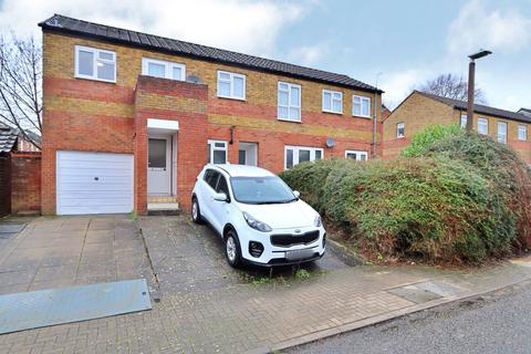 1 bedroom maisonette for sale, Wisley Avenue, Bradwell Common, MK13