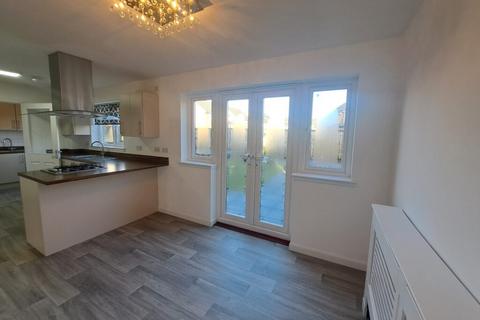undefined, 40 Cambridge Crescent
