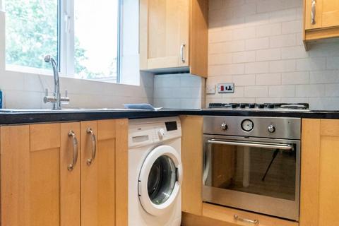 1 bedroom apartment to rent, London N11
