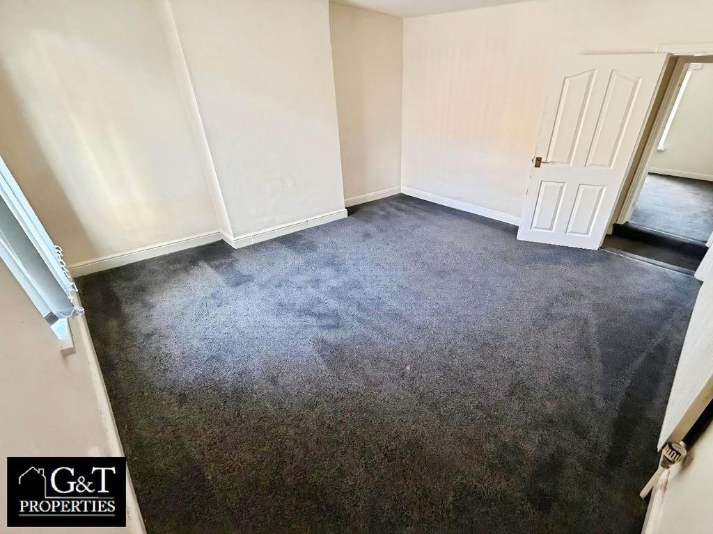 2nd Bedroom