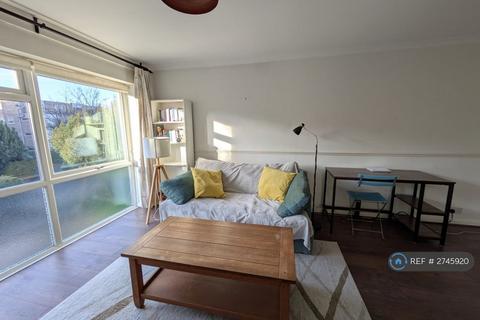 1 bedroom flat to rent, Rawlins Court, Beckenham, BR3