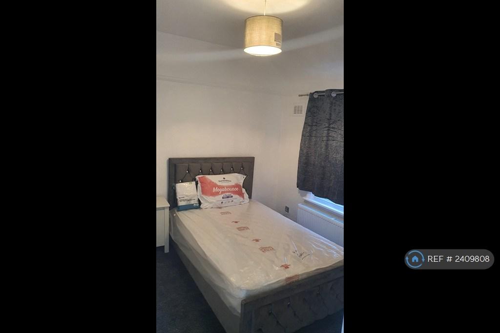 1st Double Room Upstairs