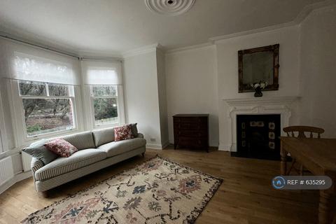 2 bedroom flat to rent, Muswell Hill Road, London, N10