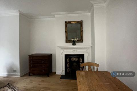 2 bedroom flat to rent, Muswell Hill Road, London, N10